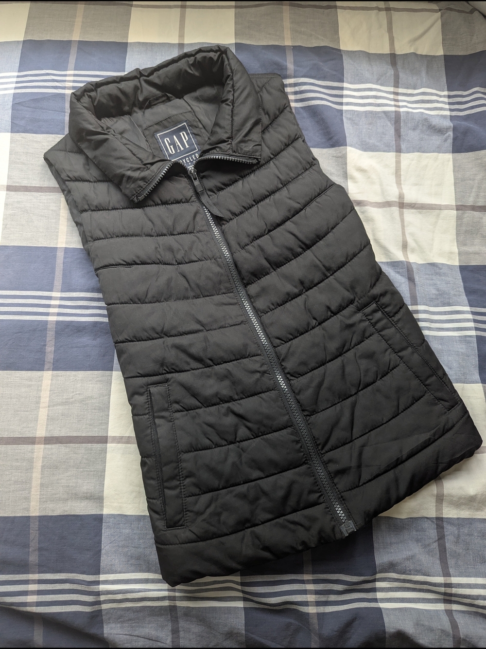 GAP, Black Vest